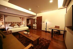 Hotel M
