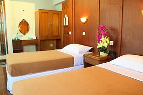 Royal City Hotel