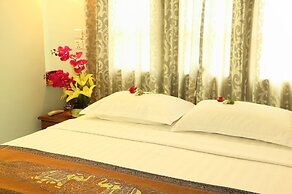 Royal City Hotel