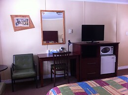 Deep River Motel