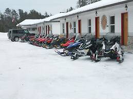 Deep River Motel