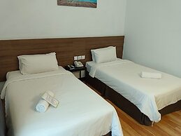 Fuller Hotel