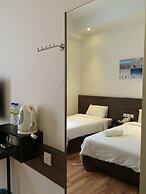 Fuller Hotel