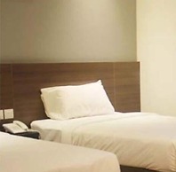 Fuller Hotel
