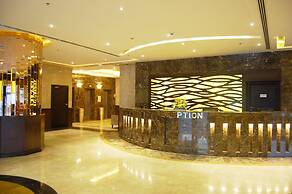 Golden Ocean Hotel