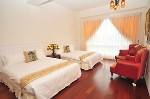 Full Sun House B&B