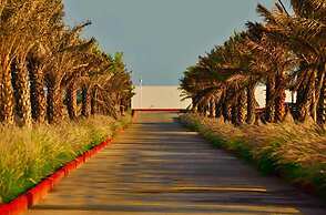 Serena Beach Resort