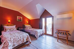 Lill Maison Hotel & City Club