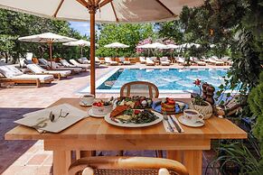 Lill Maison Hotel & City Club