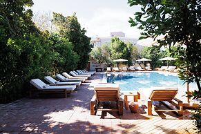 Lill Maison Hotel & City Club