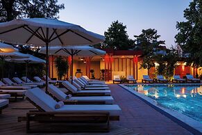 Lill Maison Hotel & City Club