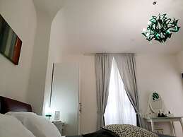 Etna Suite