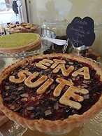 Etna Suite