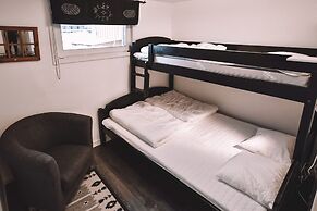 Abisko Guesthouse  & Activities