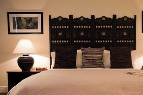 Melrose Place Boutique Hotel