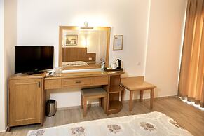 Belcehan Hotel