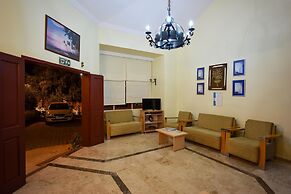 Belcehan Beach Hotel