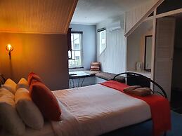 Knysna Wayside Inn