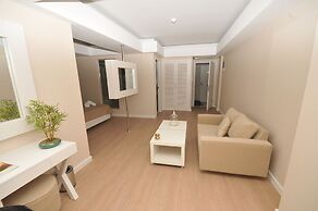 Alesta Yacht Hotel