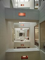 Lantern Hotel