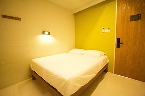 Lantern Hotel