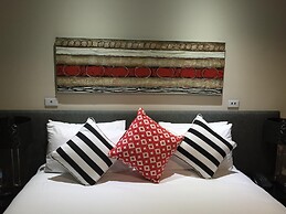 Calamvale Suites and Conference Centre