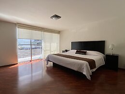 Grupo Kings Suites Chimborazo