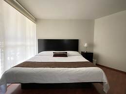 Grupo Kings Suites Chimborazo