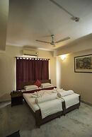 Malik Guest House
