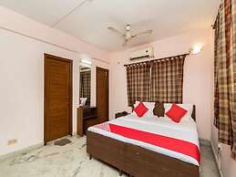 Malik Guest House