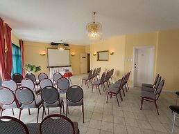 Hansa Hotel