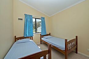 Rose Gardens Holiday Park
