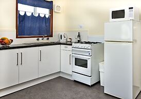 Rose Gardens Holiday Park