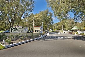 Rose Gardens Holiday Park