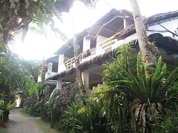 Bamboo Bungalow Resthouse