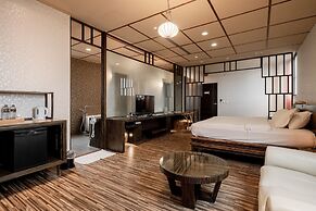 Tianxiaju Motel