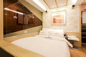 Koam Tourist Hotel