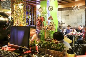 Koam Tourist Hotel