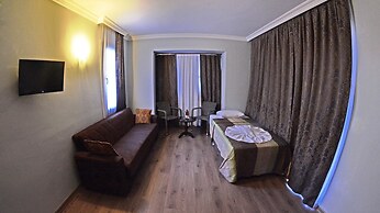 Hisar Holiday Club