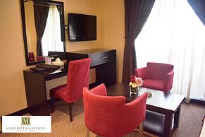 Manhattan Avenue Hotel