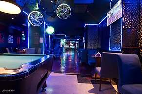 Manhattan Avenue Hotel