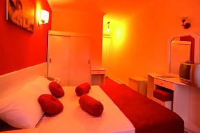 Destina Hotel