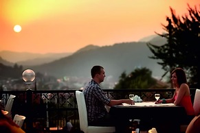 Destina Hotel