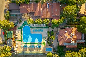 Pink Palace Hotel