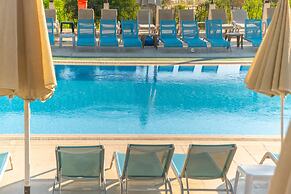 Pink Palace Hotel