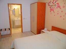 Apartments Pera