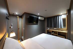 About Stay Seoul Station