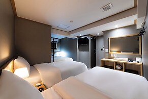About Stay Seoul Station