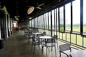 Lemo Hotel Serpong