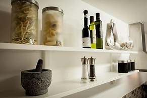 Central Suite - Simple2let Serviced Apartments